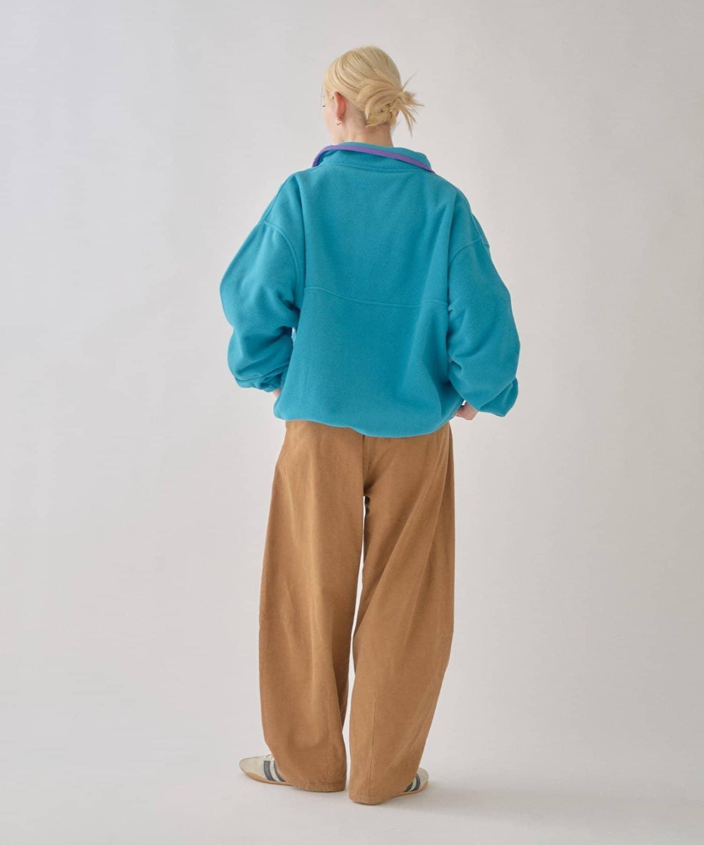 DISCUS 聯名 Oversize 抽繩下襬抓絨套頭衫