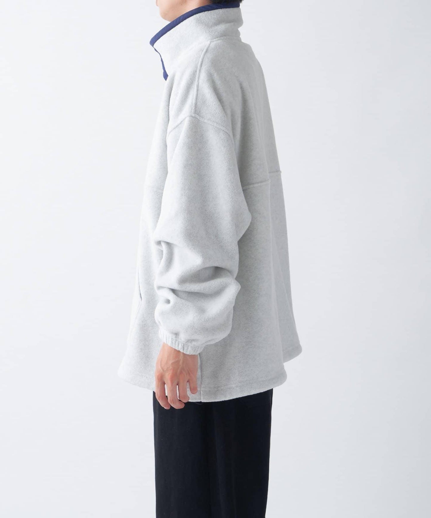 DISCUS 聯名 Oversize 抽繩下襬抓絨套頭衫