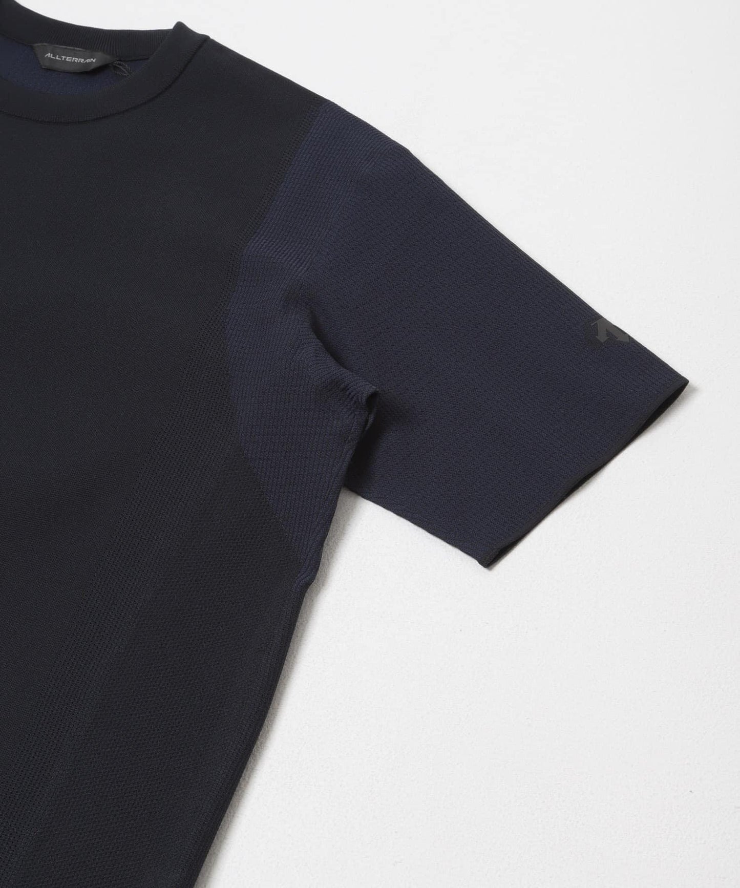 Descente FUSIONKNIT T-SHIRTS