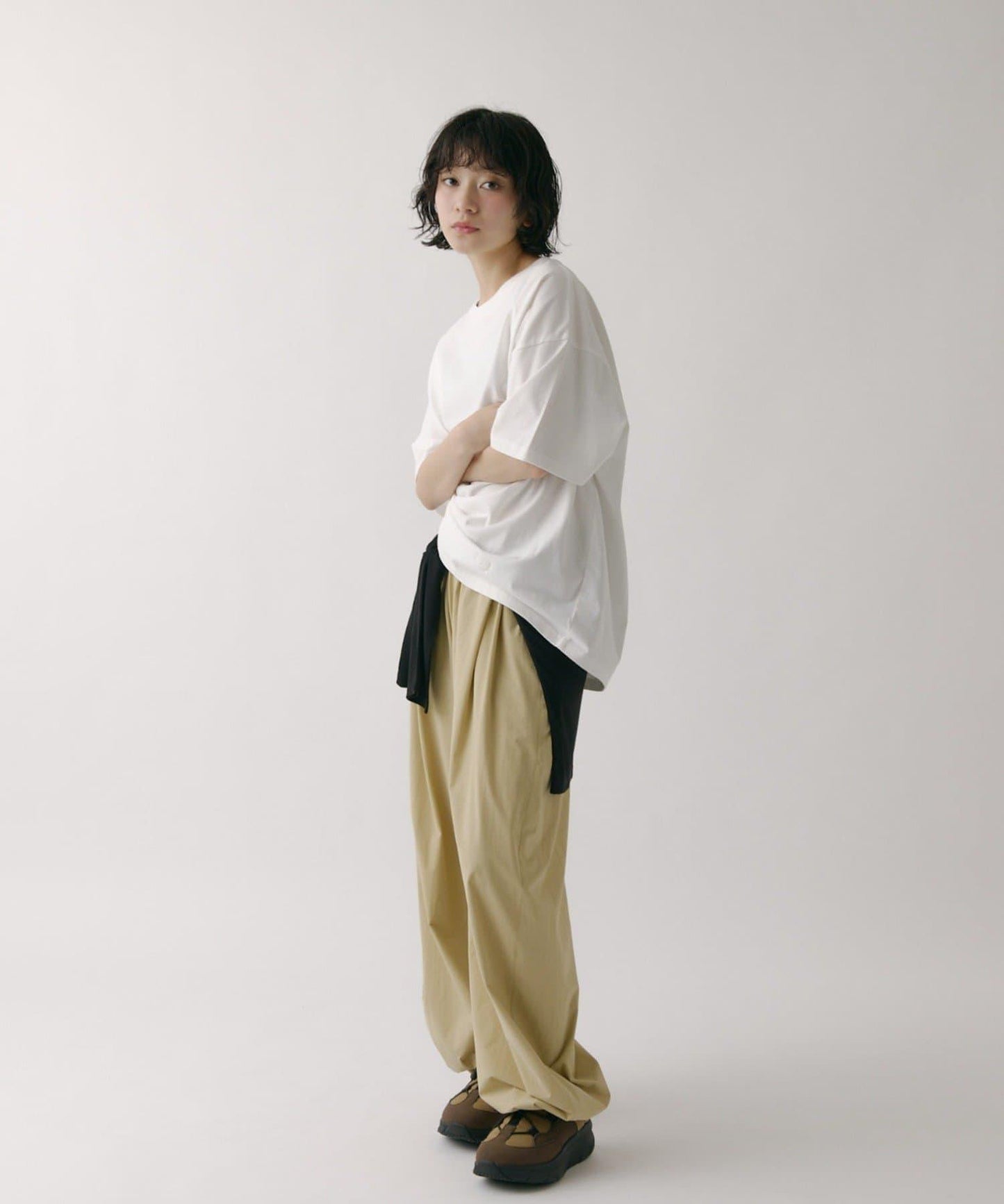 【MOTION】防汗漬刺繡男友風T恤