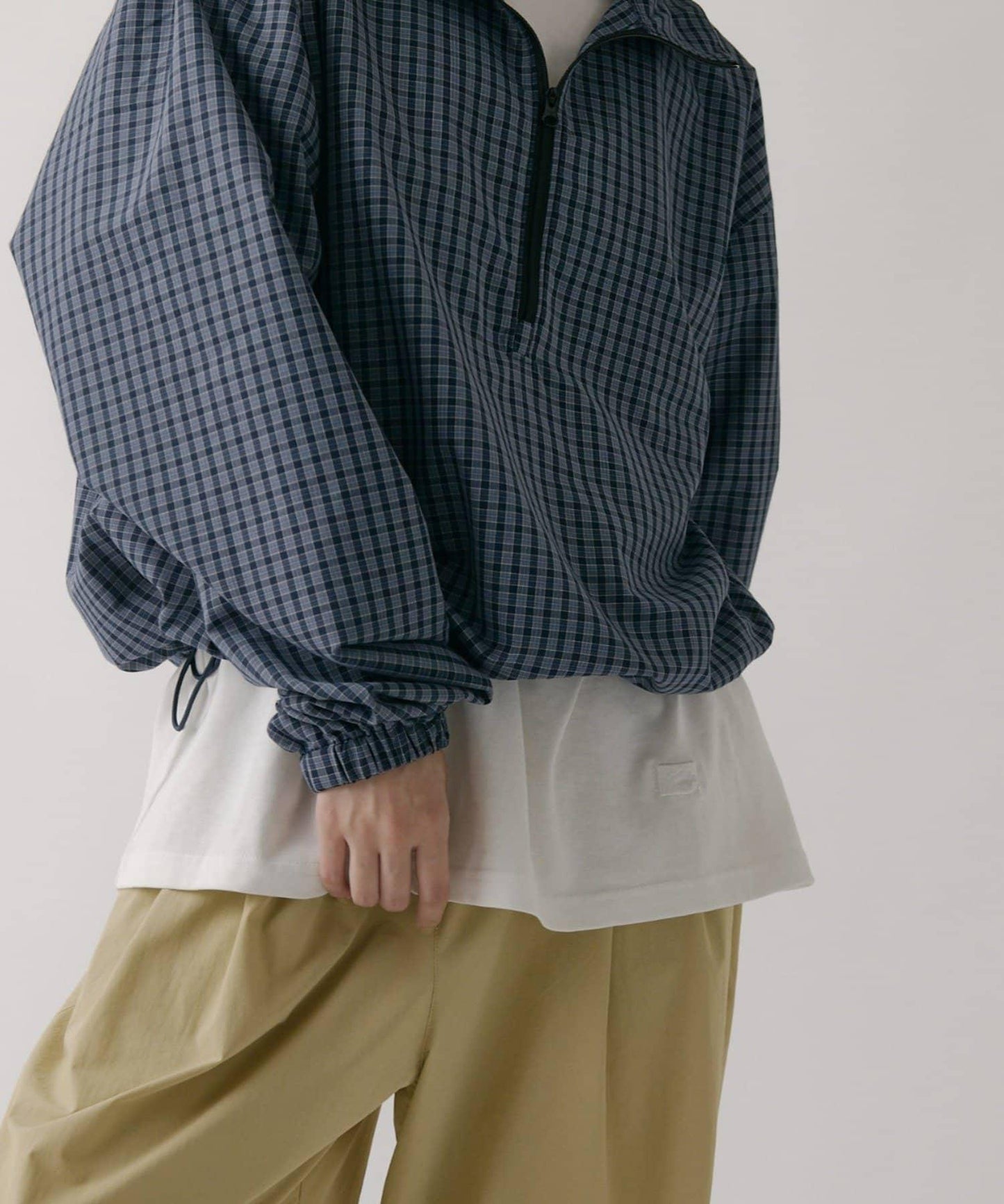 【MOTION】防汗漬刺繡男友風T恤