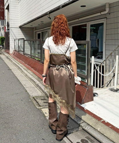 緞面印花不對稱吊帶連衣裙