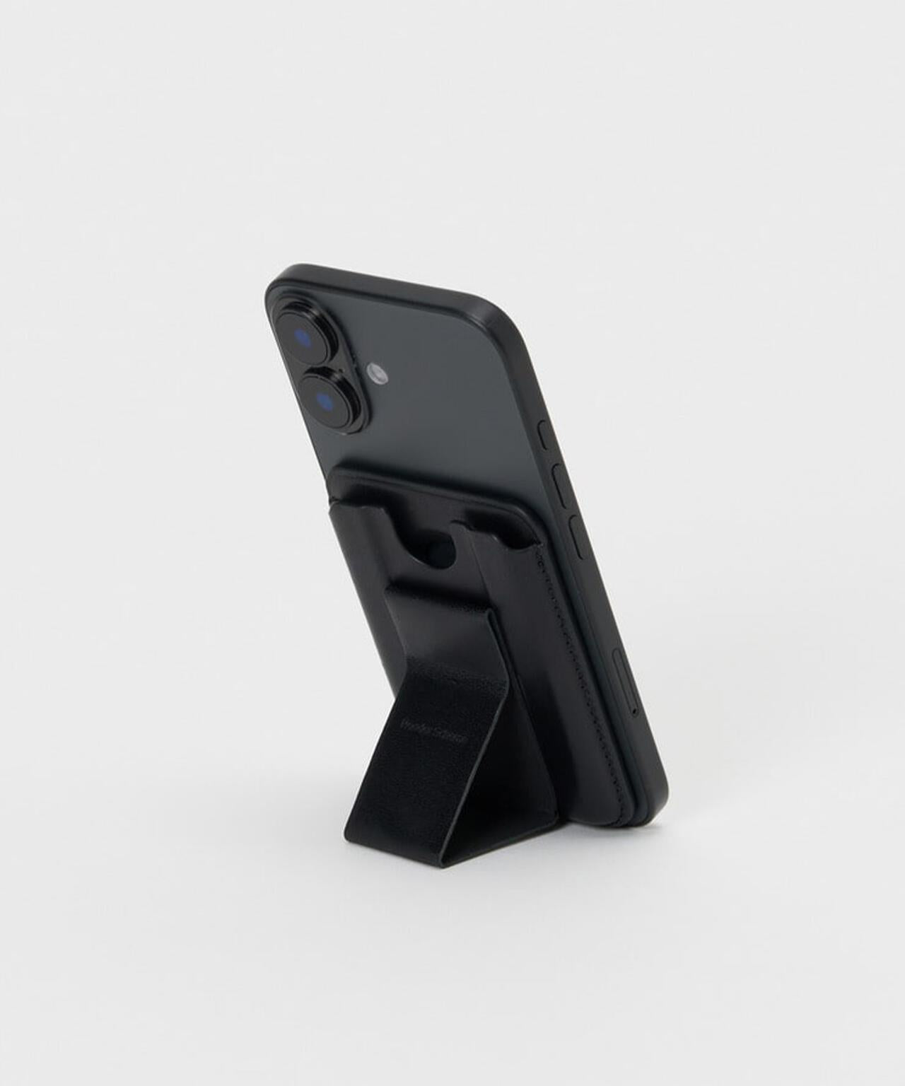 Hender Scheme magnet card case