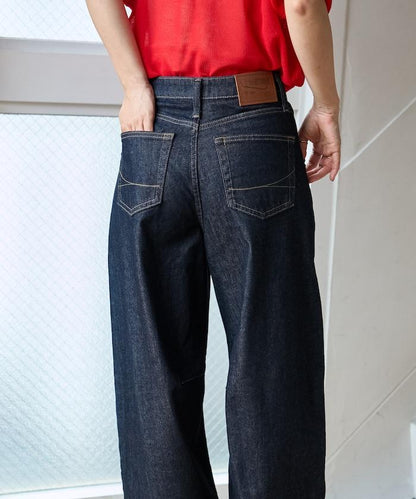 聯名 TUCK CURVE WIDE 牛仔褲