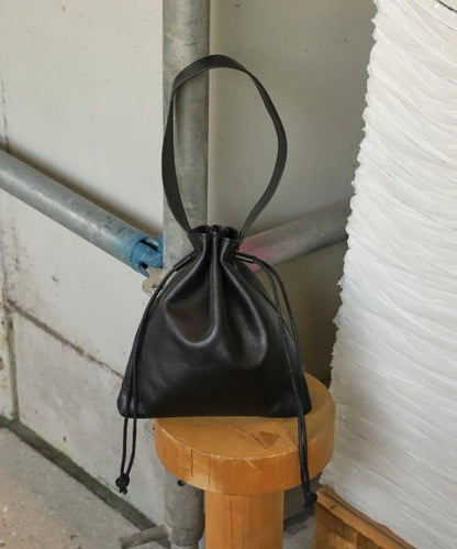 Drawstring Leather Handbag 牛革 單肩水桶包