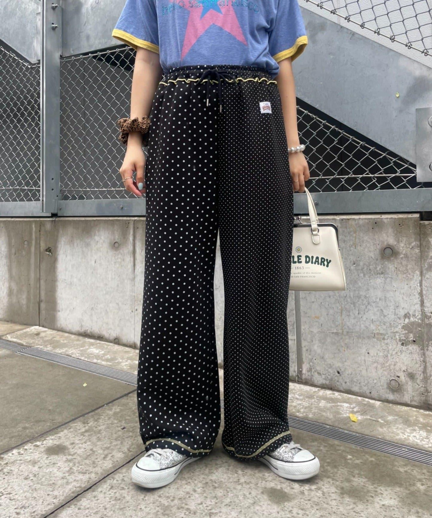 HELLO.SANFRANCISCO 不對稱波點圖案衛衣闊腿褲
