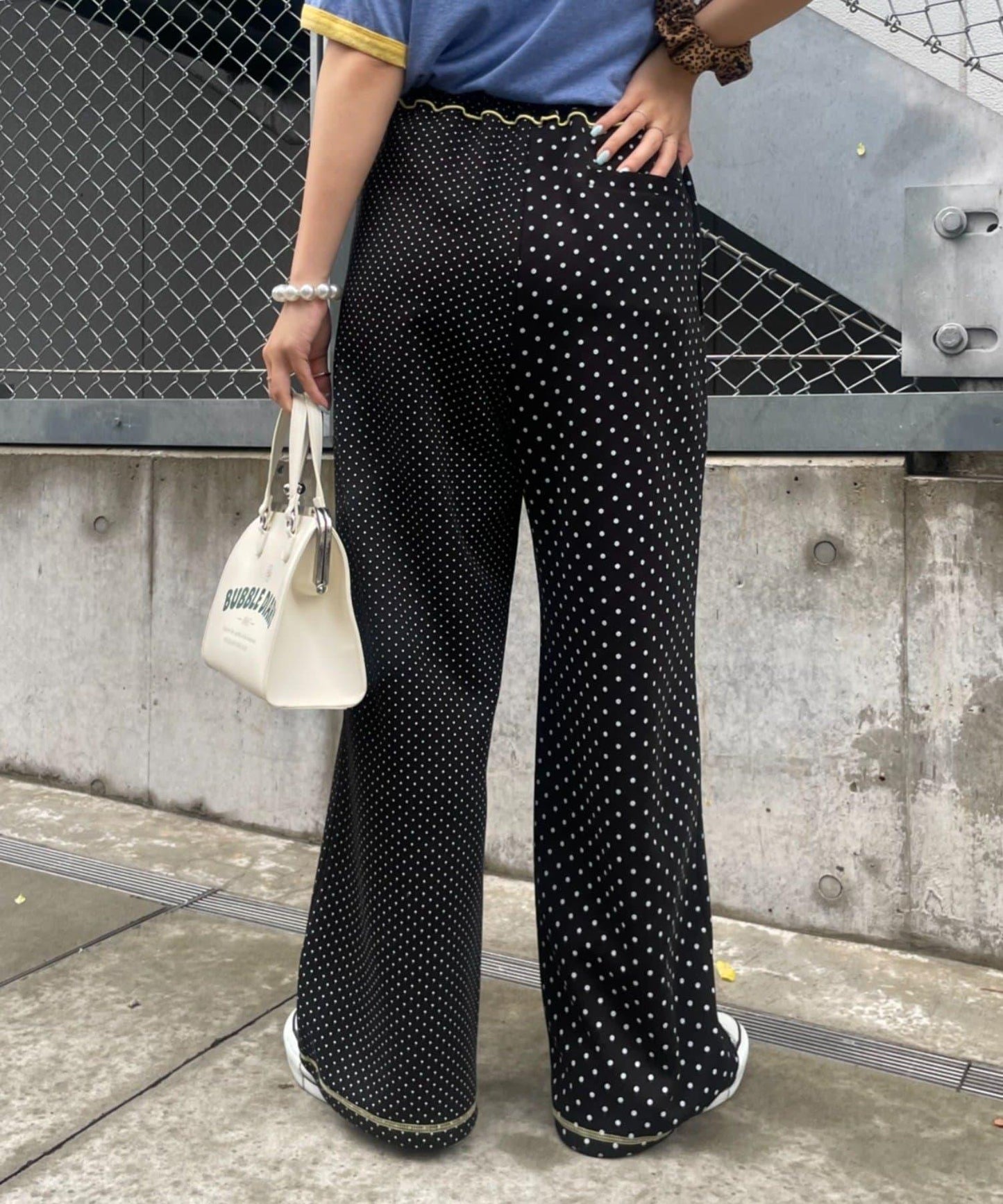 HELLO.SANFRANCISCO 不對稱波點圖案衛衣闊腿褲