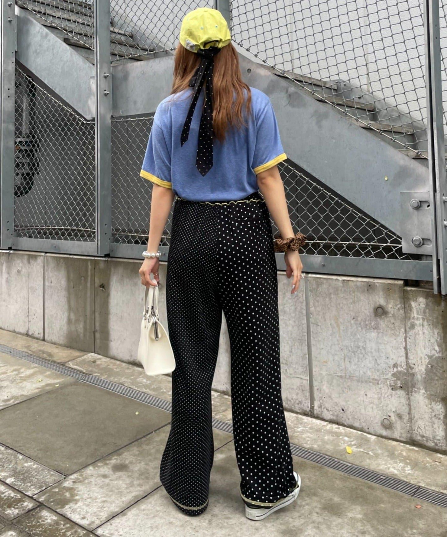 HELLO.SANFRANCISCO 不對稱波點圖案衛衣闊腿褲