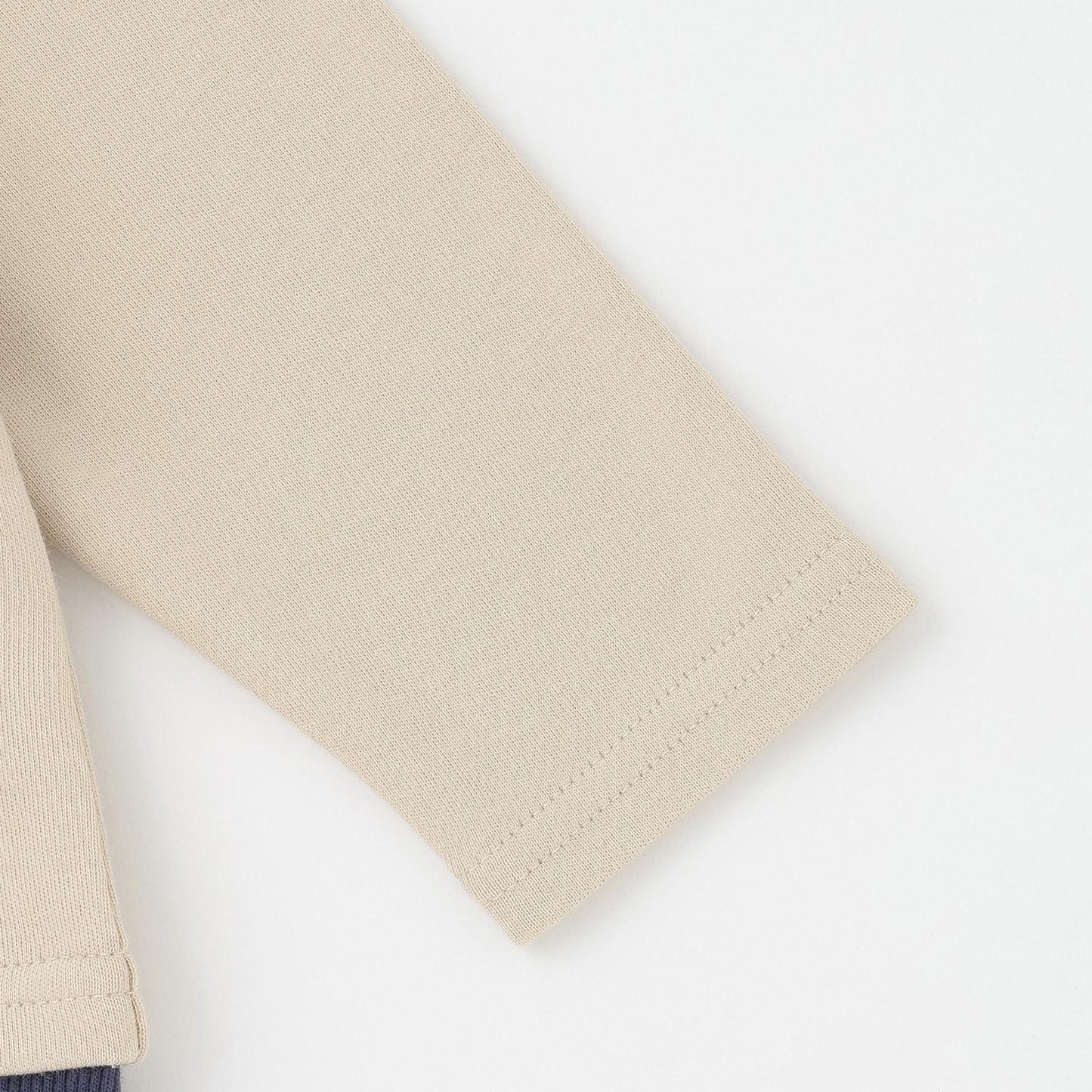 刺繡領連體衣