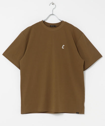 易打理 Logo貼布 T恤