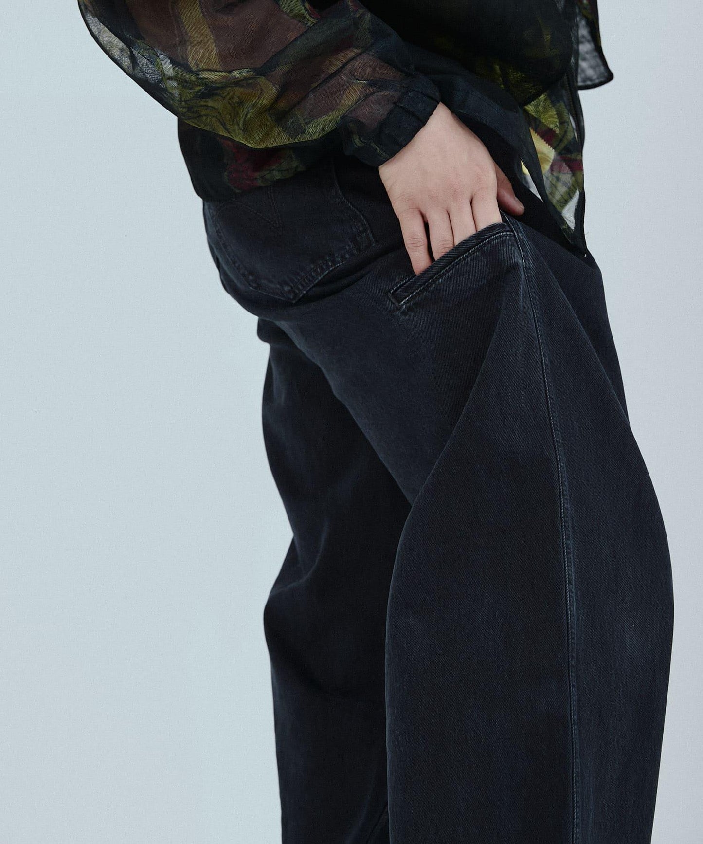 LEVI’S EXCLUSIVE EXTRA BAGGY