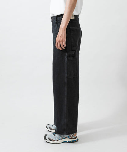 LEVI’S EXCLUSIVE EXTRA BAGGY