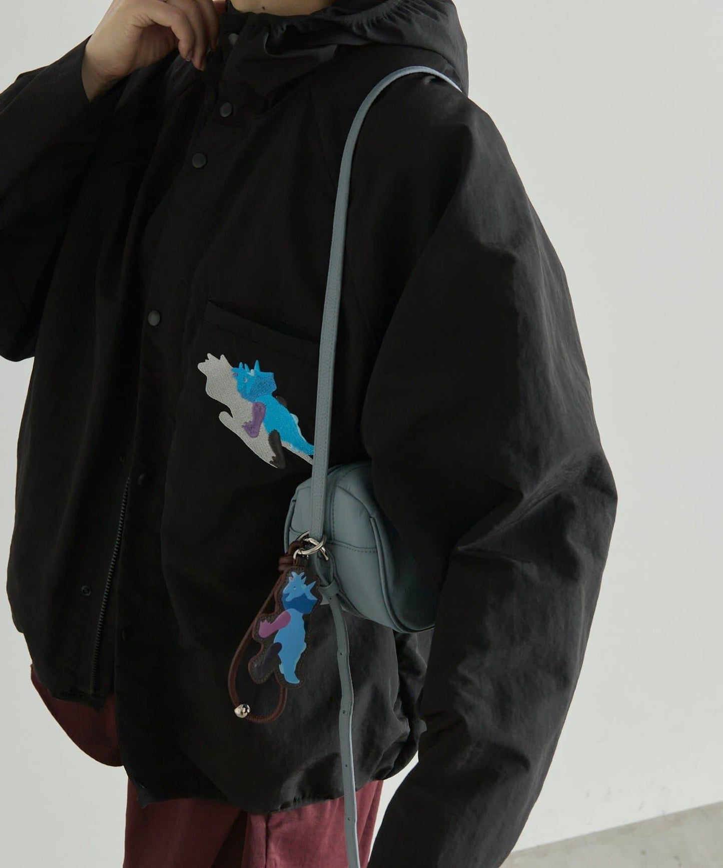 Takuro Matsui×ear 聯名款帶掛飾摺疊錢包
