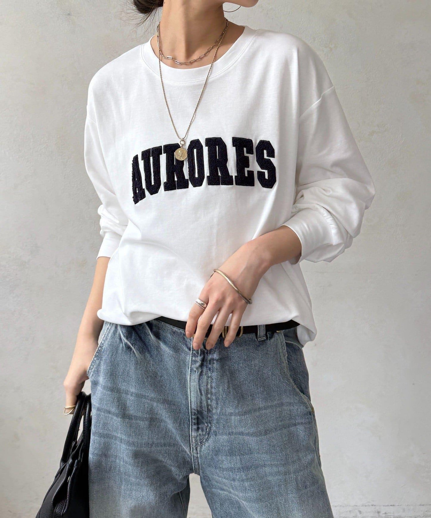 AURORES 薩加拉刺繡Logo長袖T恤