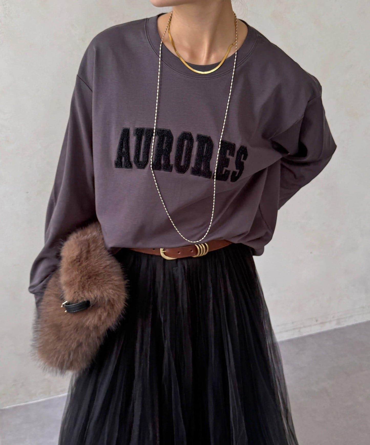 AURORES 薩加拉刺繡Logo長袖T恤