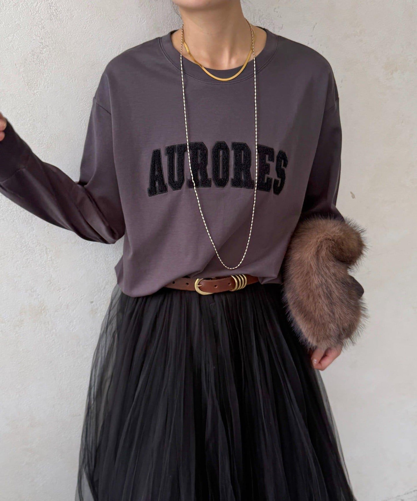 AURORES 薩加拉刺繡Logo長袖T恤