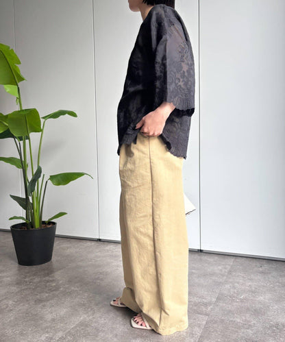 扇形蕾絲邊襯衫