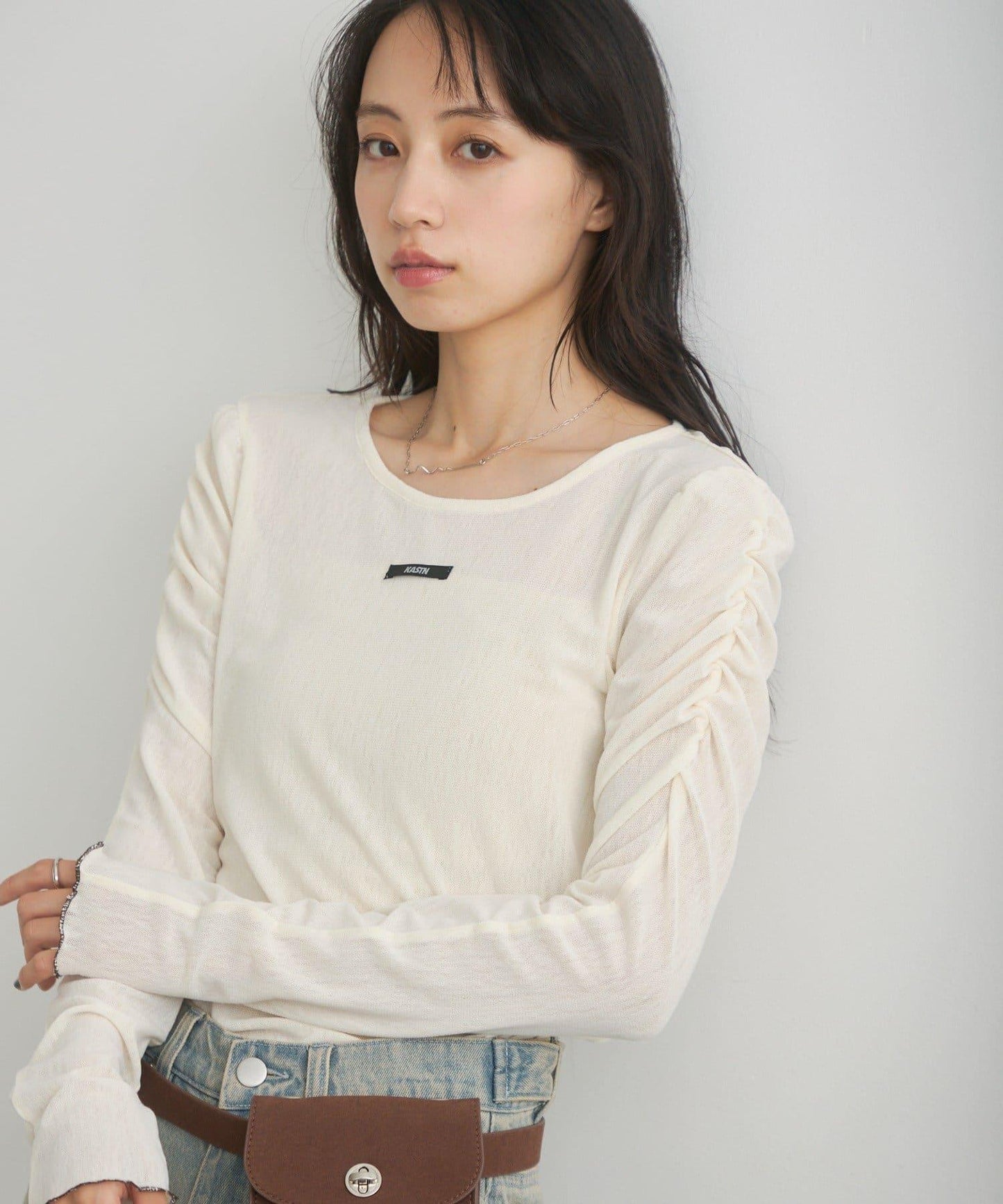 花朵印花純色 ニュアンスブルーム 上衣