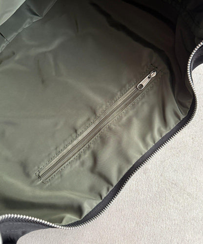 OUTDOOR PRODUCTS 尼龍斜挎包