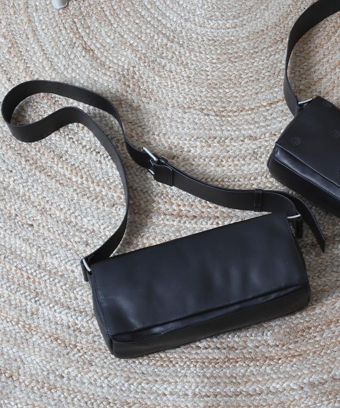 COW LEATHER FLAP SOULDER BAG