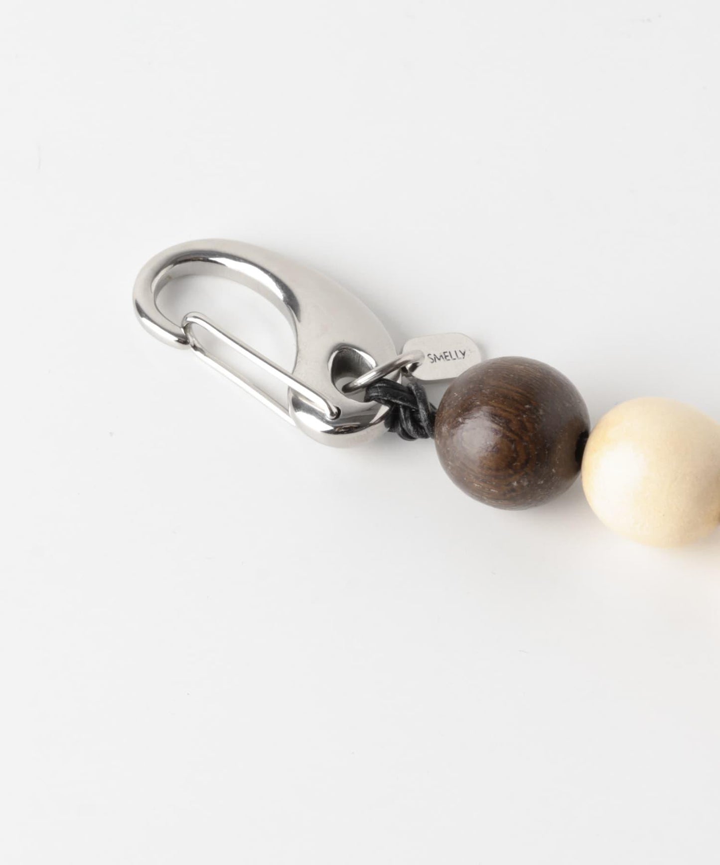 SMELLY so’ wood onyx 鑰匙扣