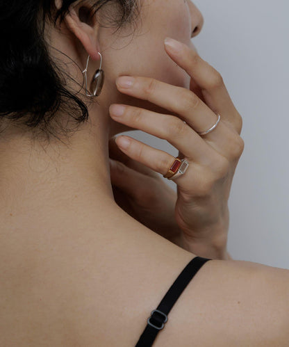 SMELLY so’ smoky quartz pinky ring