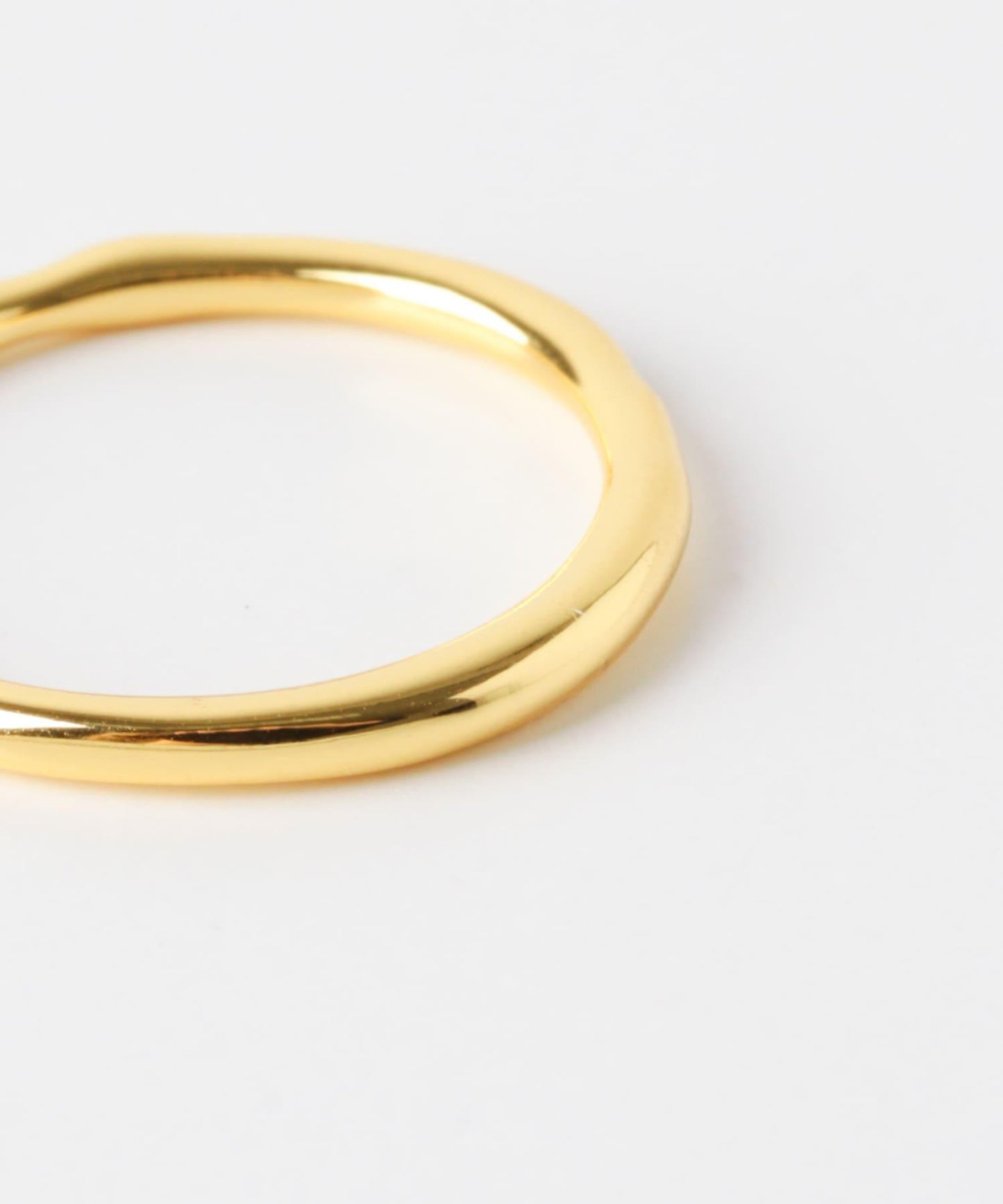 SMELLY so’ textured minimal ring