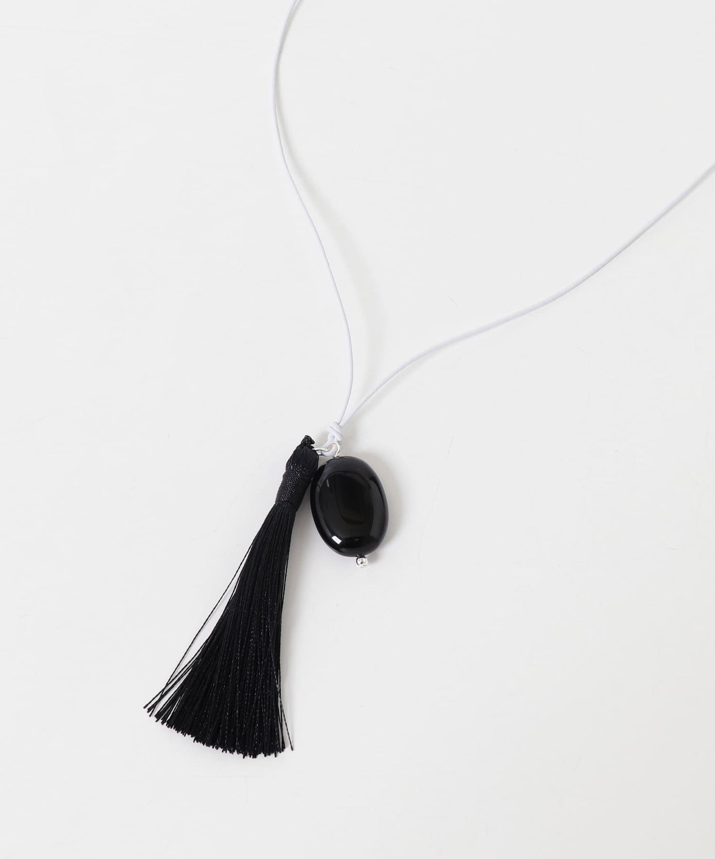 SMELLY so’ onyx tassel necklace