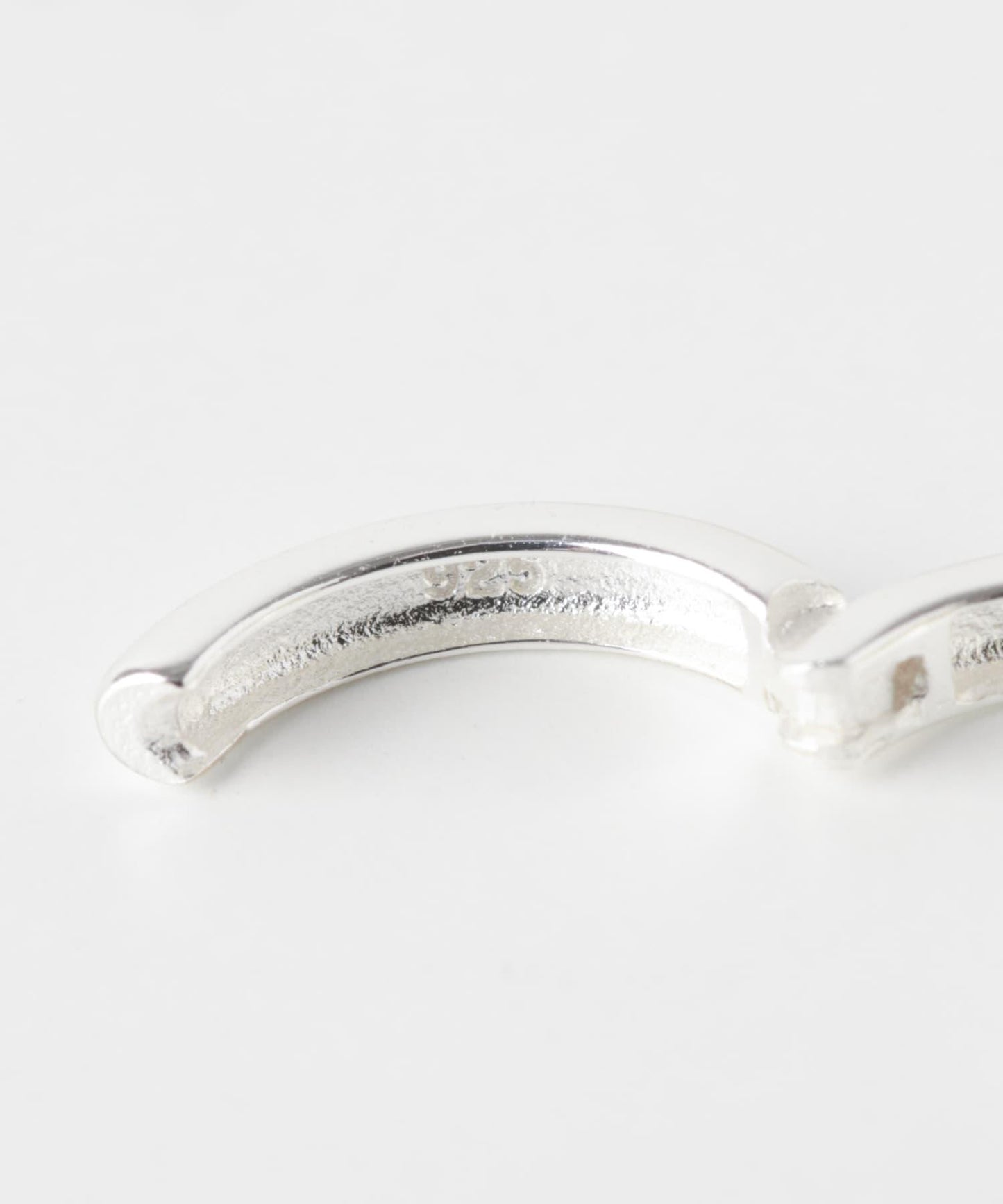 SMELLY so’ lemon quartz hoop pierce