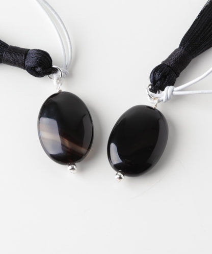 SMELLY so’ onyx tassel necklace
