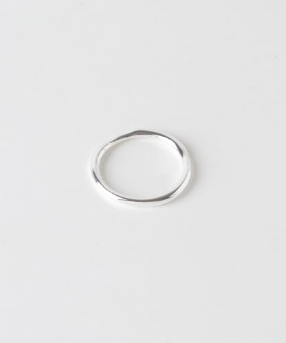 SMELLY so’ textured minimal ring
