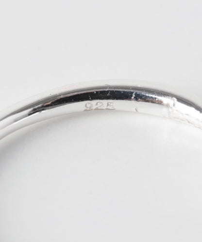 SMELLY so’ textured minimal ring