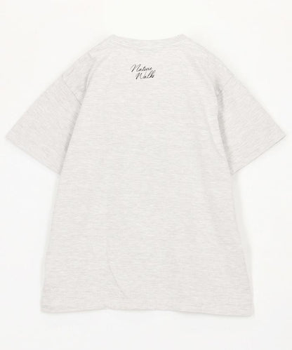monotone photo TEE