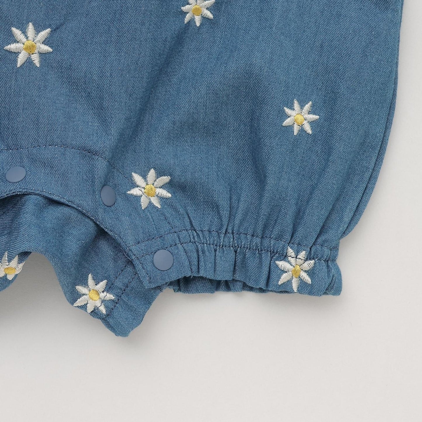 雛菊刺繡揹帶褲