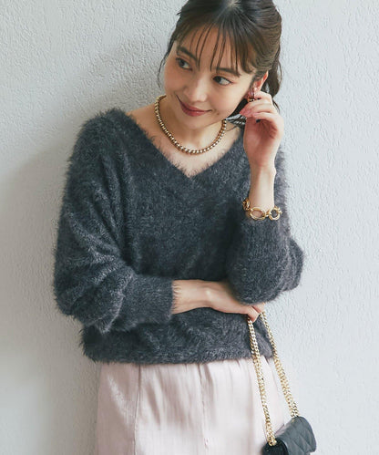 女式垂墜V領 蓬鬆羽毛感V領針織衫