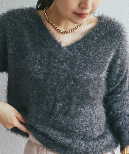 女式垂墜V領 蓬鬆羽毛感V領針織衫
