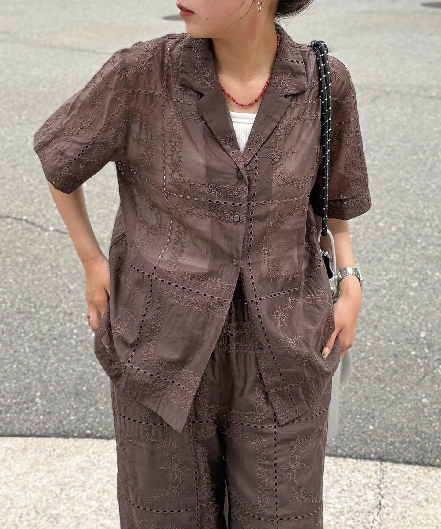 【可成套穿著】拼布刺繡半袖透視襯衫