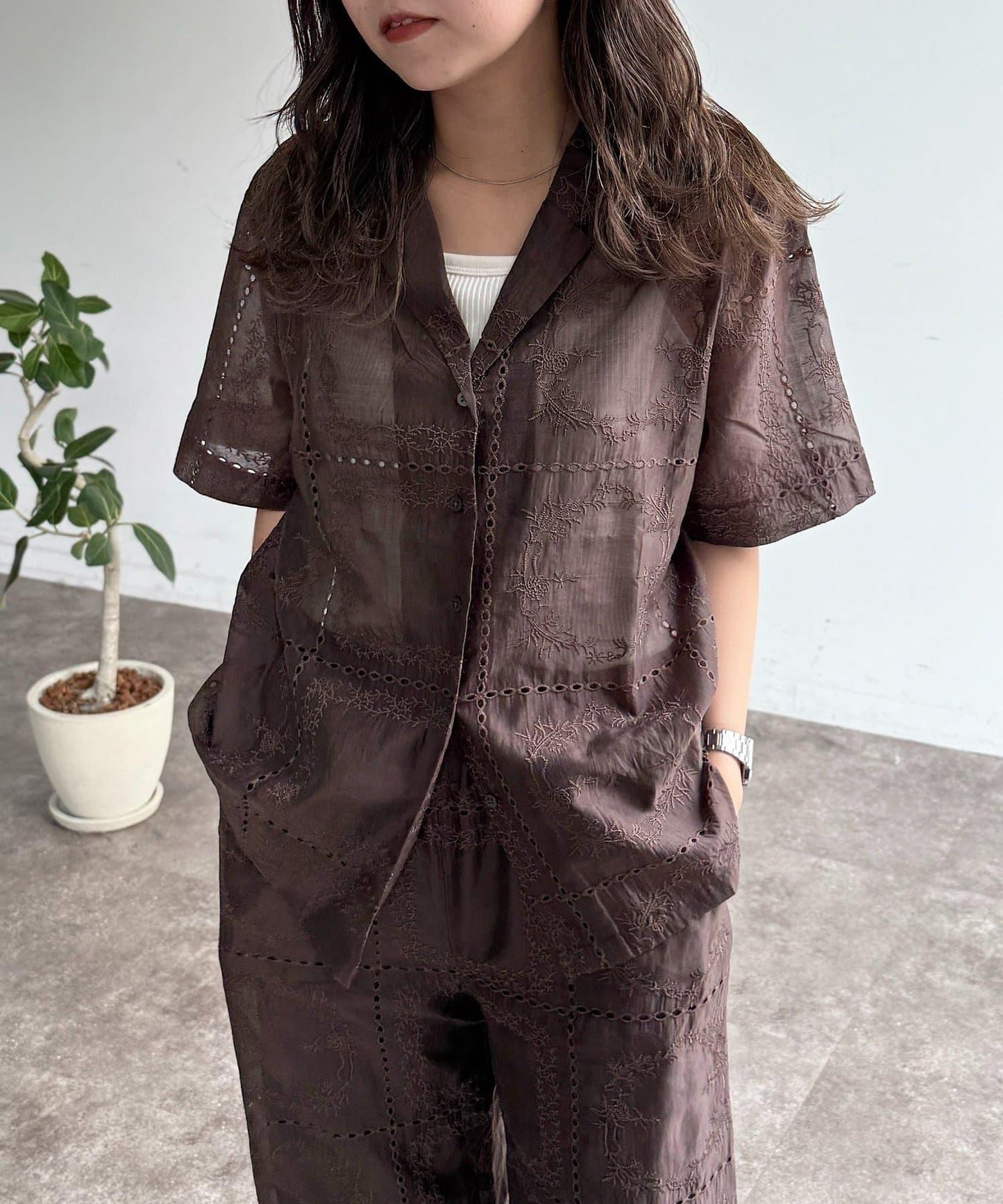 【可成套穿著】拼布刺繡半袖透視襯衫