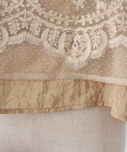波點薄紗刺繡吊帶衫