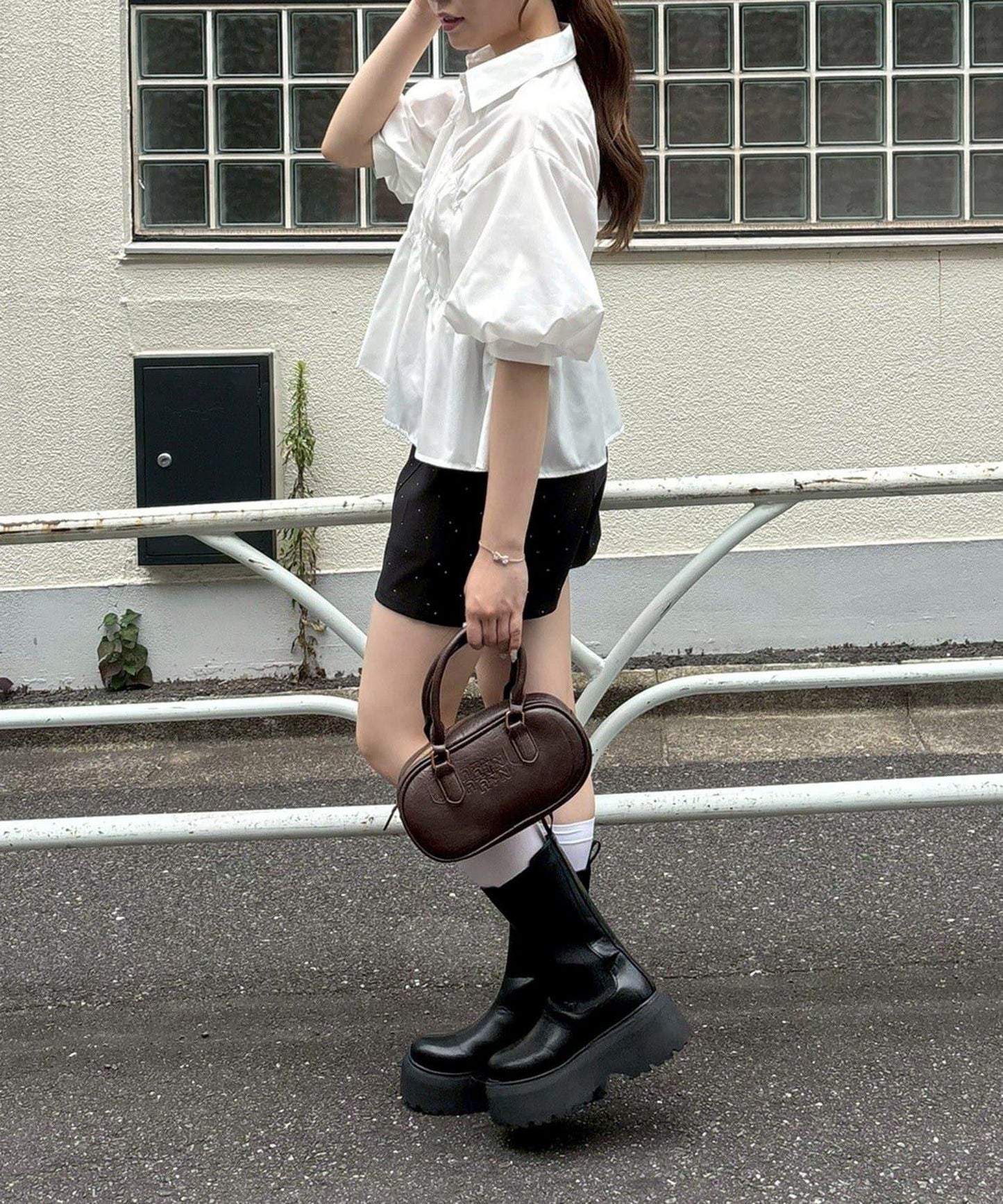 ANOTHER BRANCH 泡泡袖襯衫