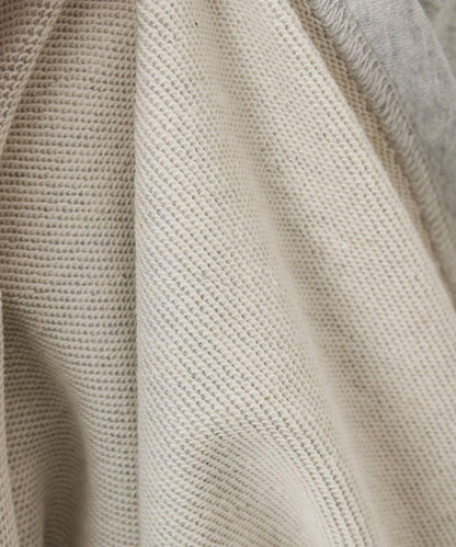 刺繡蝙蝠袖衛衣