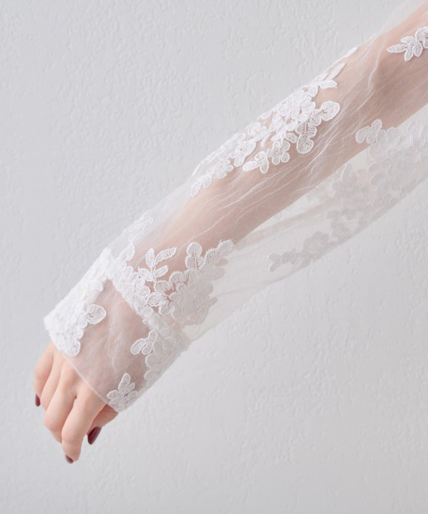 刺繡蕾絲襯衫