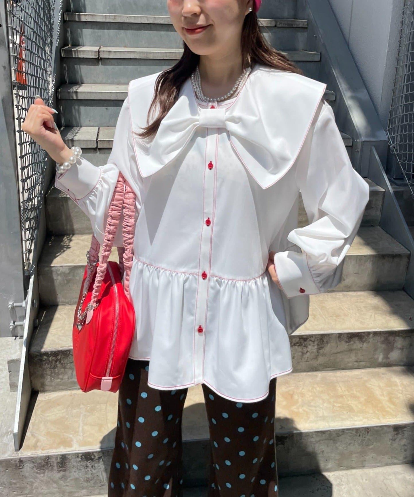 HELLO.SANFRANCISCO 蝴蝶結大翻領襯衫