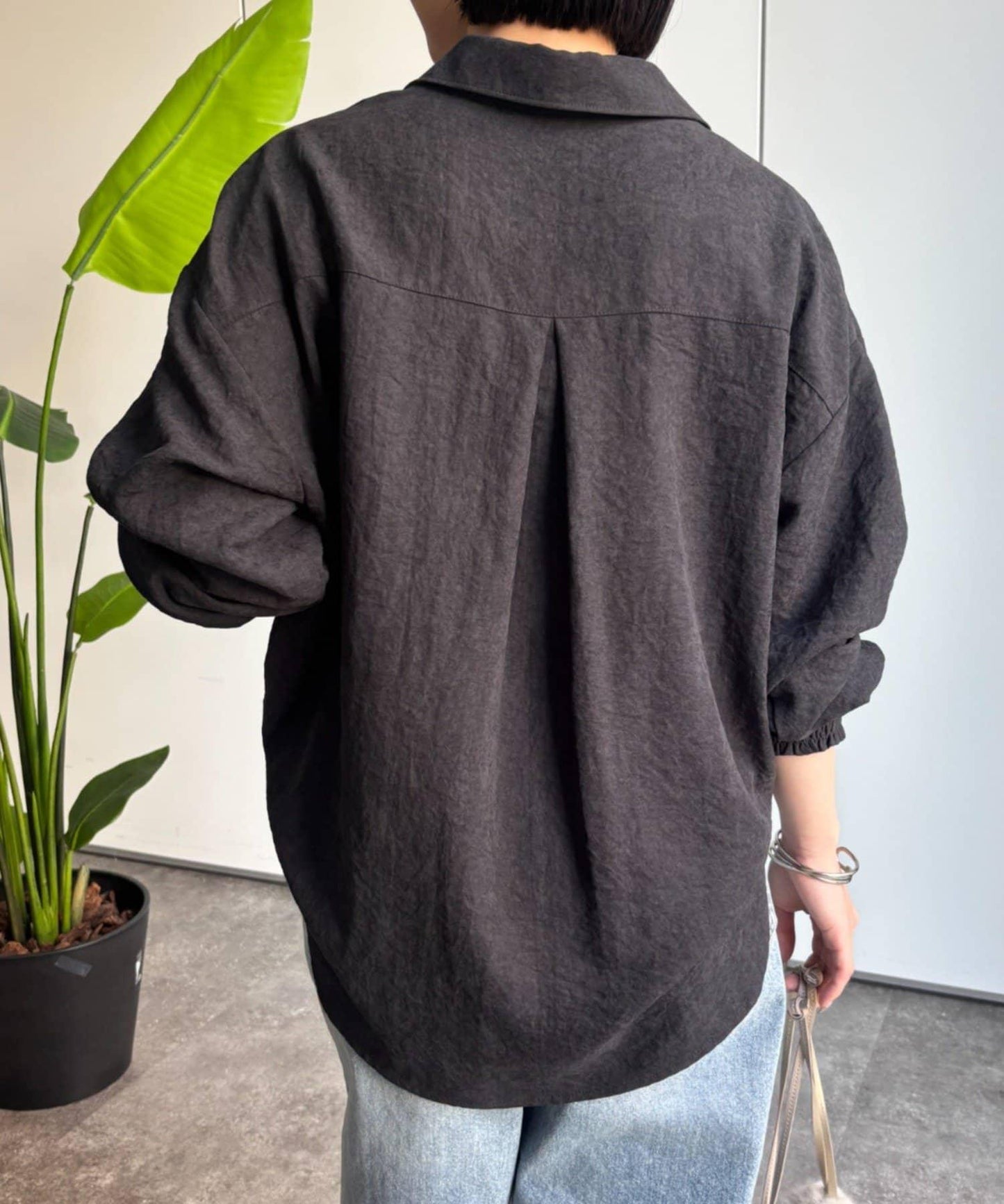 翻領休閒撞色口袋蜜桃絨襯衫