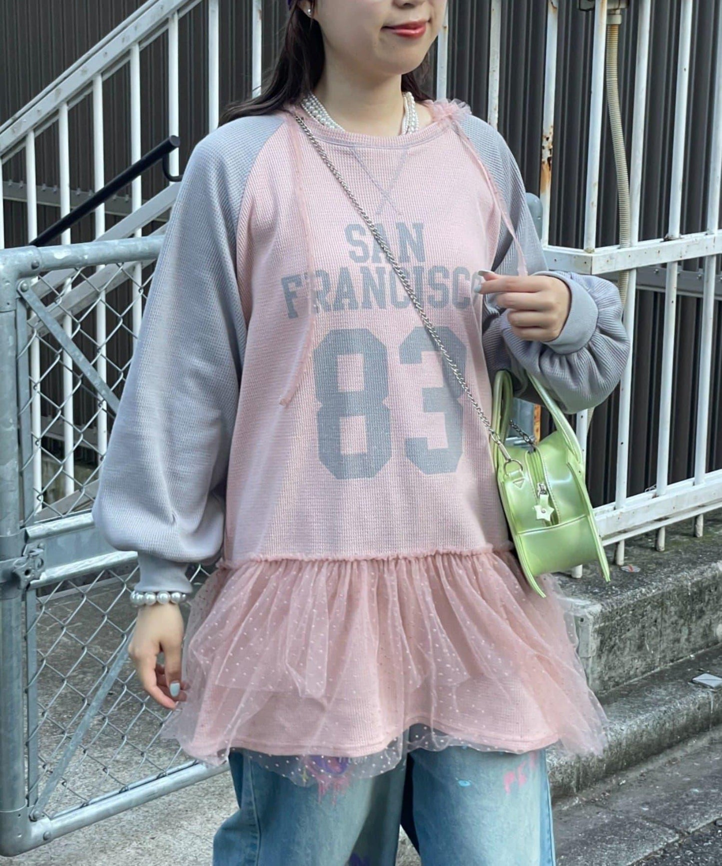HELLO.SANFRANCISCO 華夫格Logo薄紗連帽衫式連衣裙