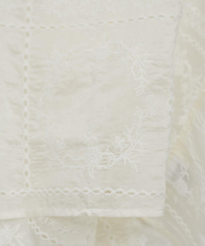 方領刺繡蕾絲吊帶