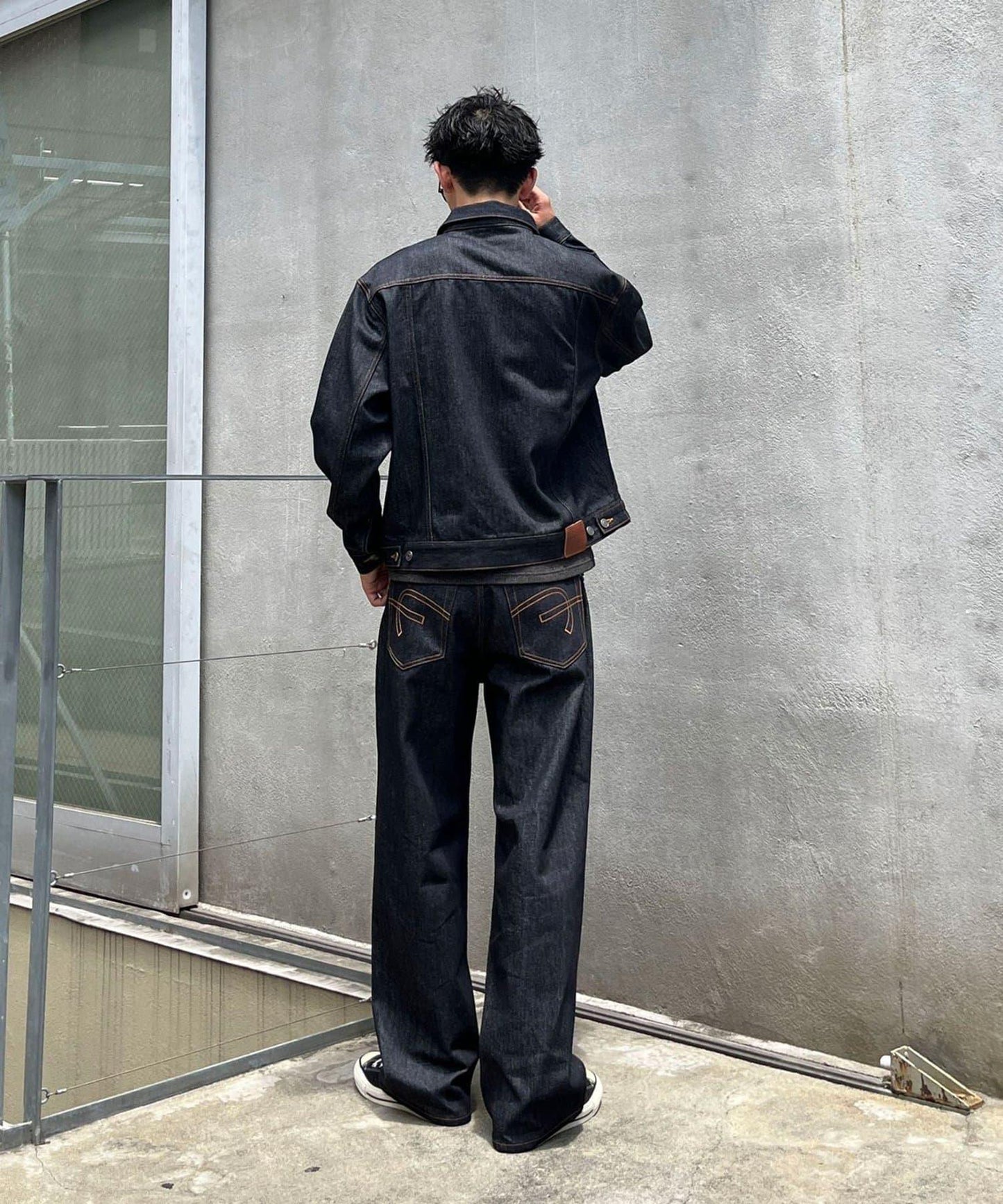 cian denim 寬鬆直筒牛仔褲