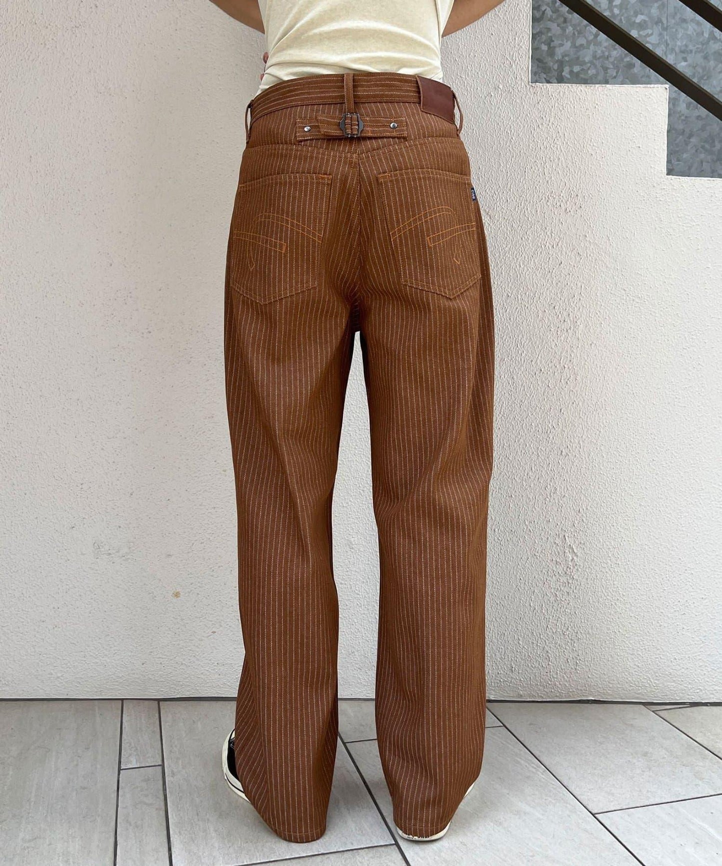 cian denim 寬鬆直筒牛仔褲