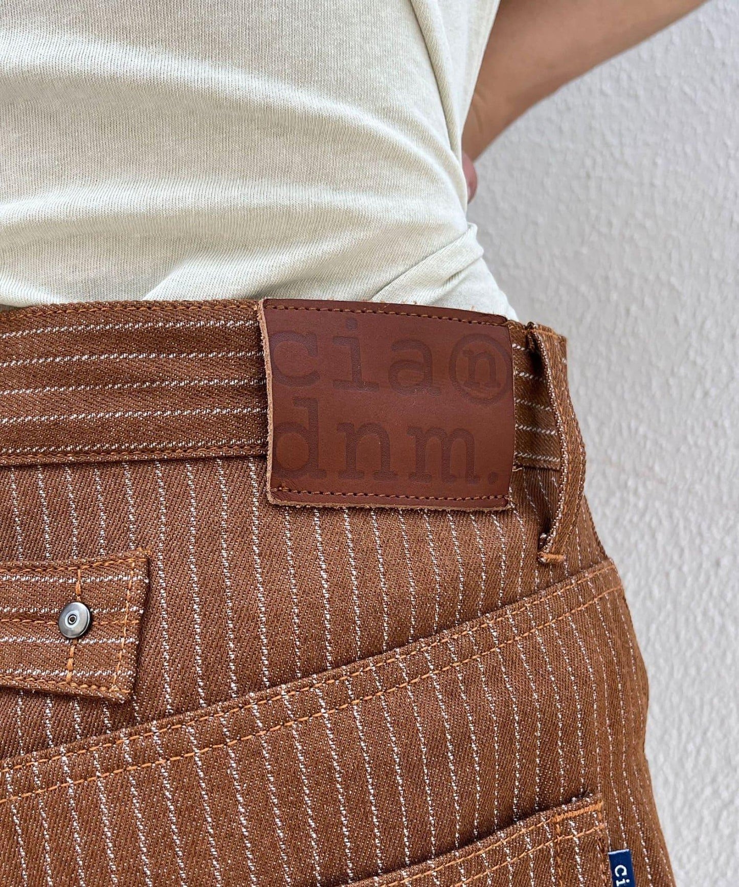 cian denim 寬鬆直筒牛仔褲