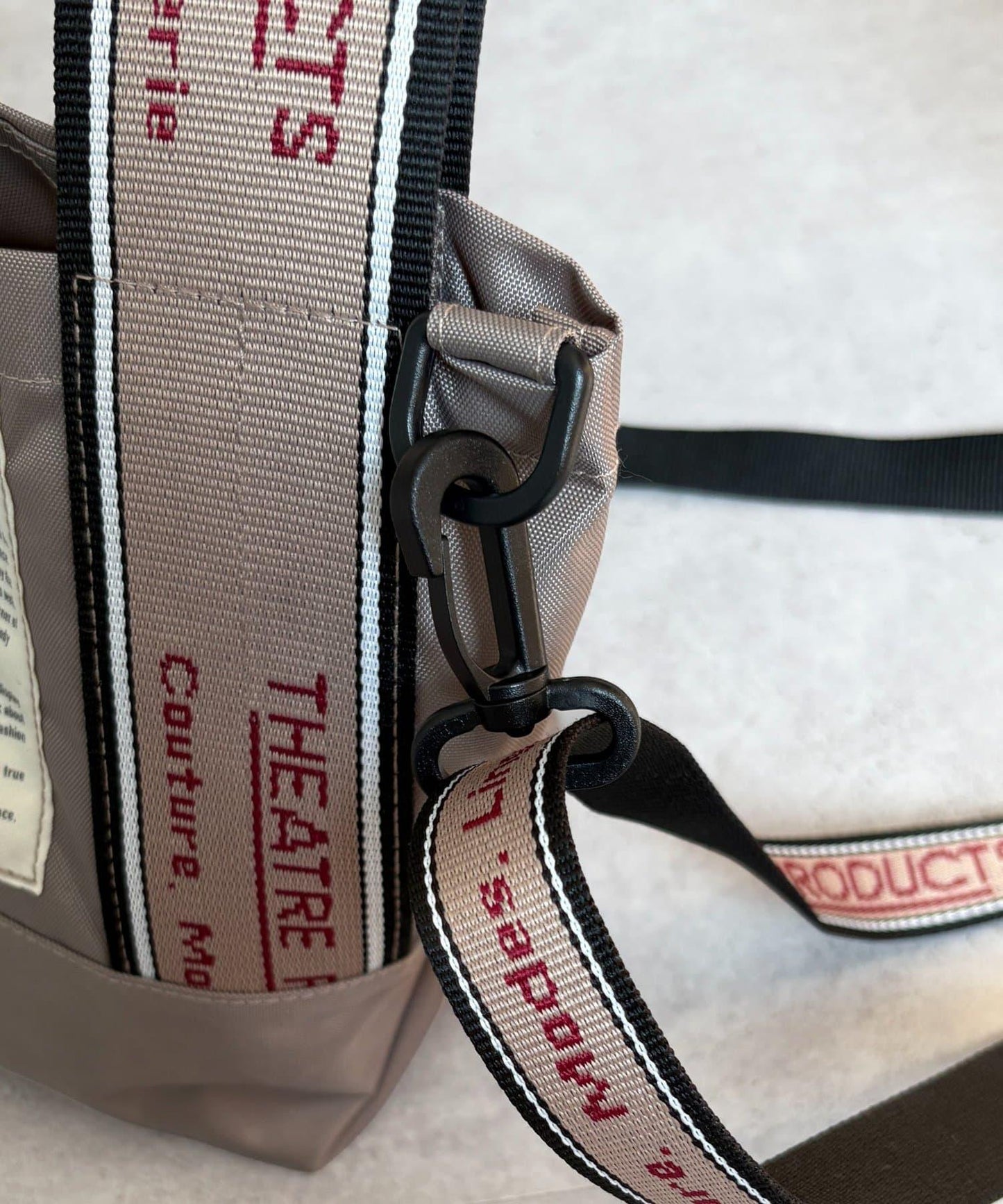 【THEATRE PRODUCTS】Logo Tape 2WAY單肩包